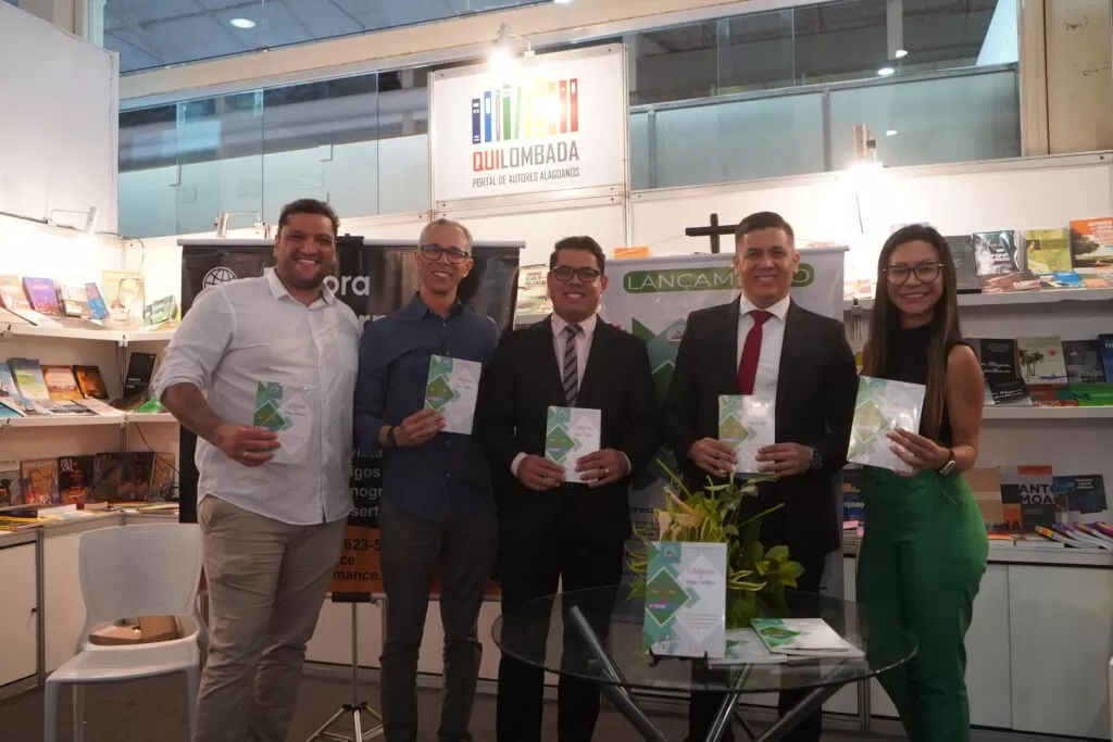 Faculdade Delmiro Gouveia na Bienal do Livro de Alagoas - Foto 2