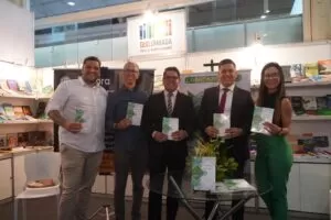 Faculdade Delmiro Gouveia na Bienal do Livro de Alagoas - Foto 10